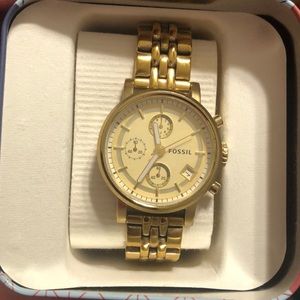 ⚡️Gold Fossil Boyfriend Watch⚡️